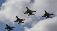 ضابط بريطاني: الأسلحة الروسية مصممة لإسقاط مقاتلات مثل "إف-16"